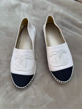 CHANEL Lambskin Leather Beige Black Espadrilles Size 38 / 7.5